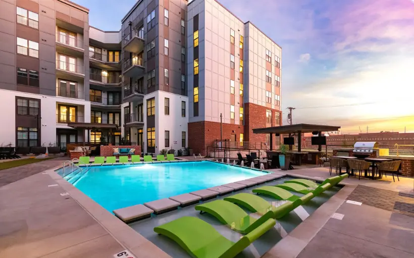 HHHunt has purchased Alta Foundry apartments in of Nashville, TN for $87 million.