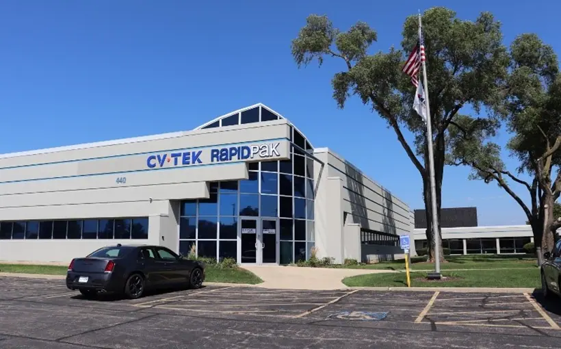 440 S. McClean Blvd. in South Elgin, IL is now a combination of office and warehouse space following an addition