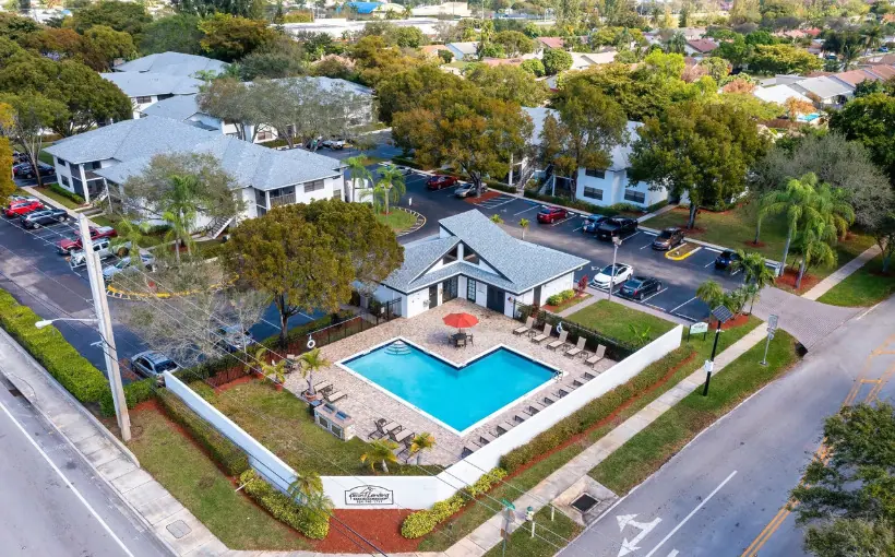 Circle Capital Partners purchased Heron Landing apartments in Sunrise, FL for $22.2 million.