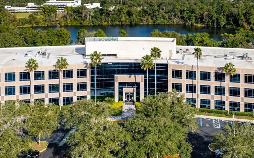 Castle Lanterra Commercial has purchased the University Corporate Center I office building at 3501 Quadrangle Boulevard in Orlando, FL.