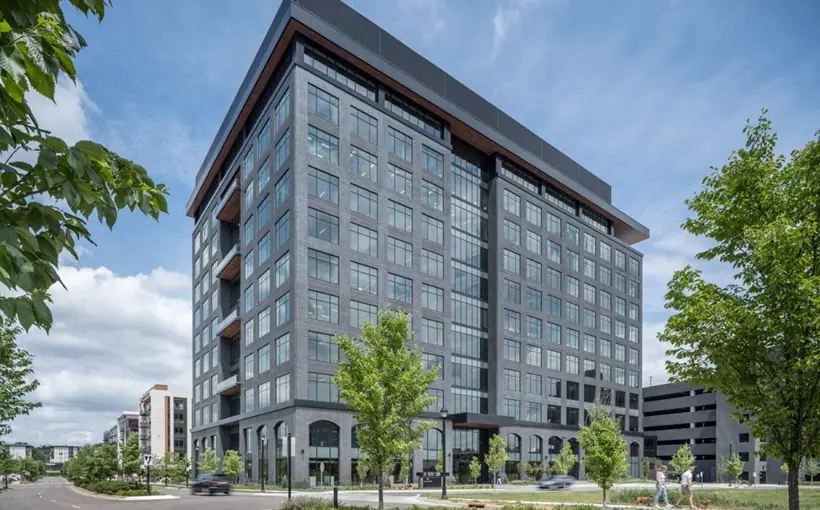 10 West End is a recently completed office property in the Minneapolis suburb of St. Louis Park, MN