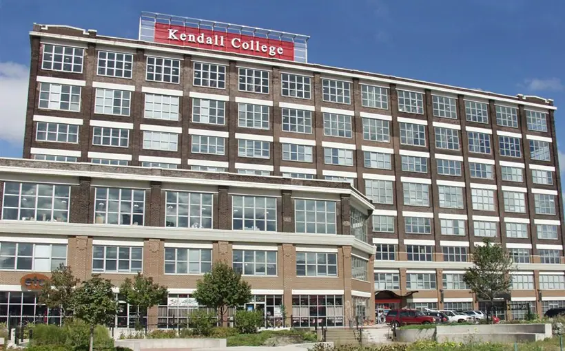 Kendall College formerly iccupied the building at 900 North Branch Street in Chicago