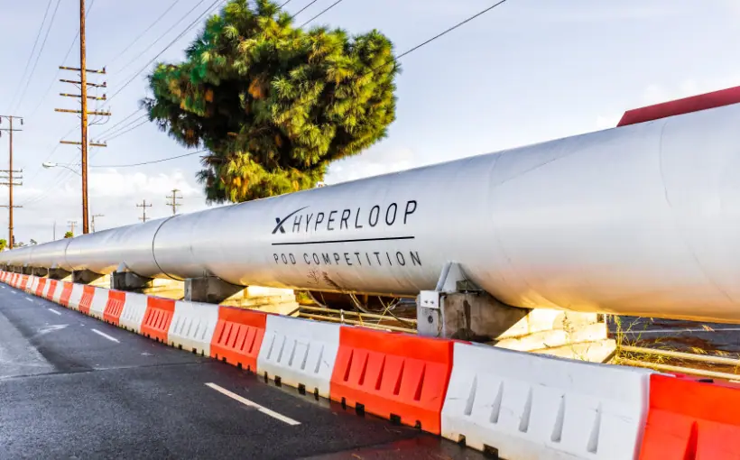 SpaceX Dismantles Hyperloop in Hawthorne