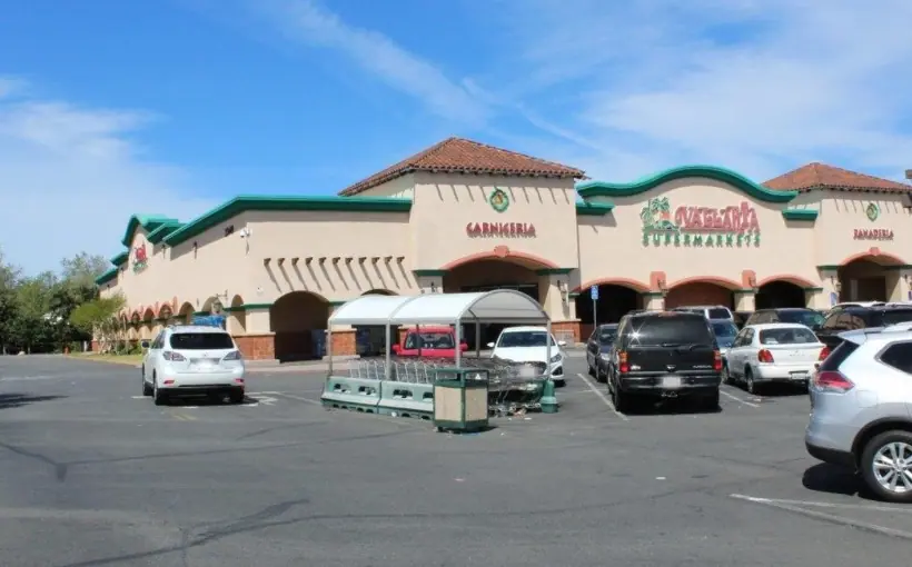 Old Orchard Shopping Center in Santa Clarita Secures $15M Refinancing from iBorrow.