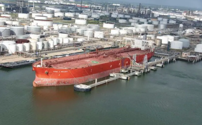 Freeport-area site for 2 million-barrel-a-day oil terminal