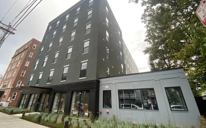 Broadway Elm, LLC has acquired a $35-million portfolio comprised of six midrise properties in New Haven, CT.