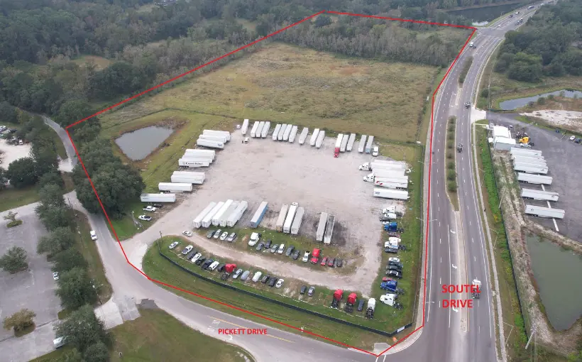 Timber Hill Group and Champion Realty Advisors have secured a national railway company for a build-to-suit lease in Jacksonville, FL.