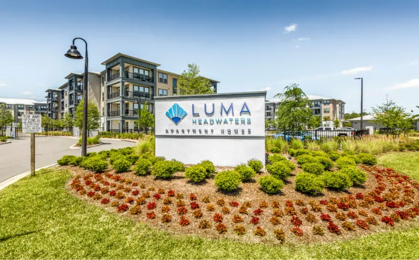 Newmark Group, Inc., has completed the $98 million sale and financing of Luma Headwaters apartments in Orlando, FL between seller Waypoint Residential and buyer Venterra Realty.