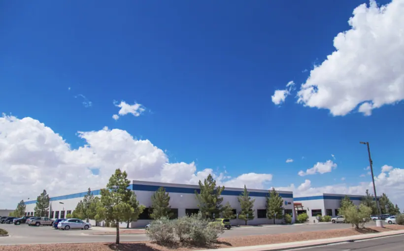 Sentry Ins leasing 60l sf office, hire 300 in El Paso