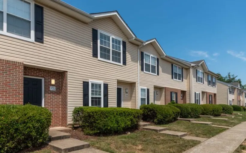 Linden Property Group has acquired Timber Ridge Townhomes located at 3500 Goldenfield Lane in Fredericksburg, VA, for $34.3 million.