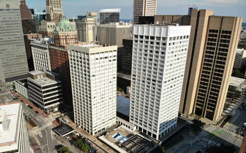 Vivo Investments, LLC has secured a $45-million loan from Parkview Financial to acquire a two-tower hotel in downtown Baltimore for conversion into 708 family units.