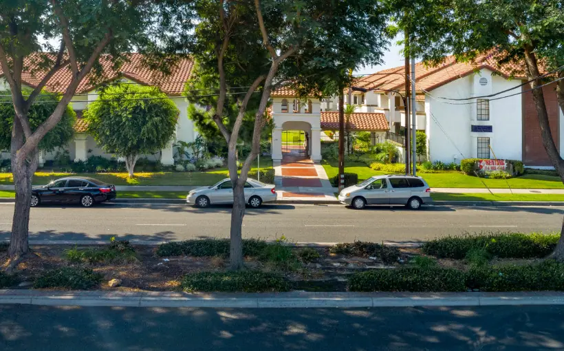YoungLewin Arranges $32M LA County Apartment Portfolio Sale