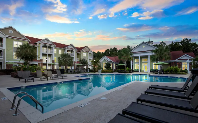 Eller Capital Partners and DRA Advisors have disposed of two multifamily properties located in the Carolinas for a total of $100 million.