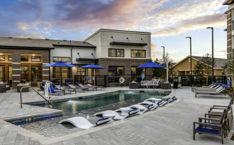 KWA complets 217-unit Burleson apartment complex