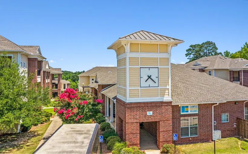 Briar Meads Capital has acquired CEV Ruston, a student-housing community adjacent to Louisiana Tech University in Ruston, LA, from Timberline Real Estate Ventures.
