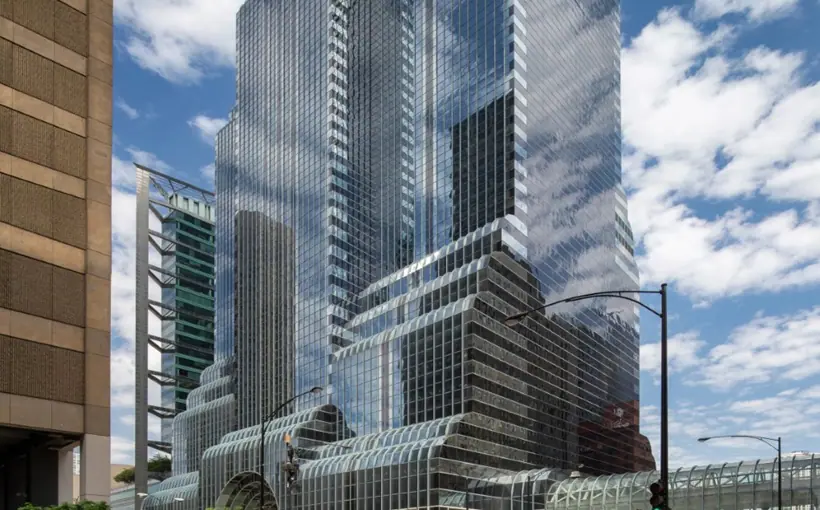 KBS and Western Specialty Contractors are completing the restoration of the curtain wall at Accenture Tower in downtown Chicago