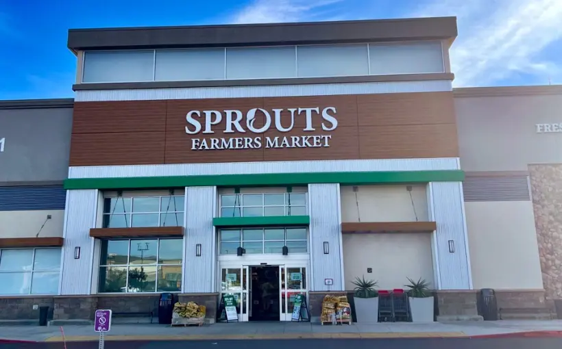 Sprouts-Anchored Retail Center in Menifee Trades for $25M. JLL Arranges Deal