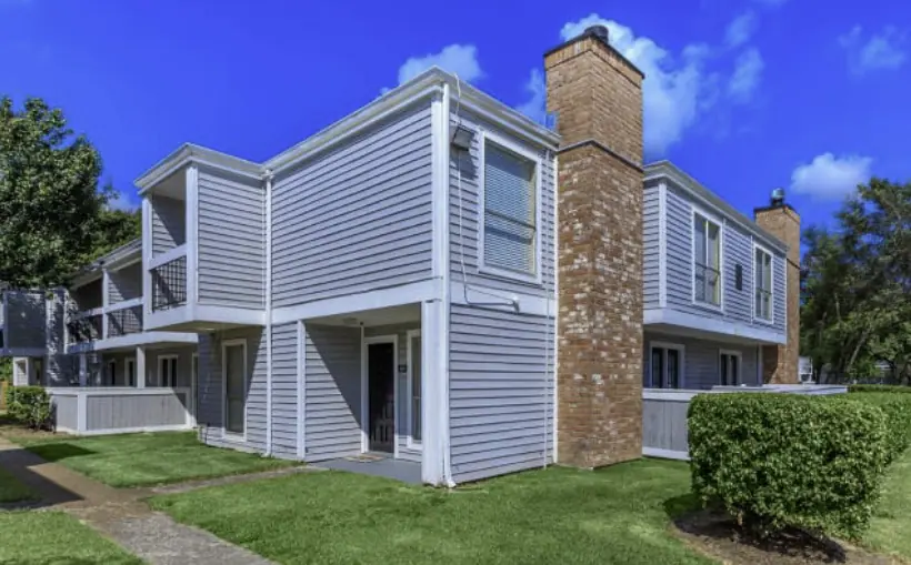 Berkadia finds buyer, finances 200-unit Houston apartment sale