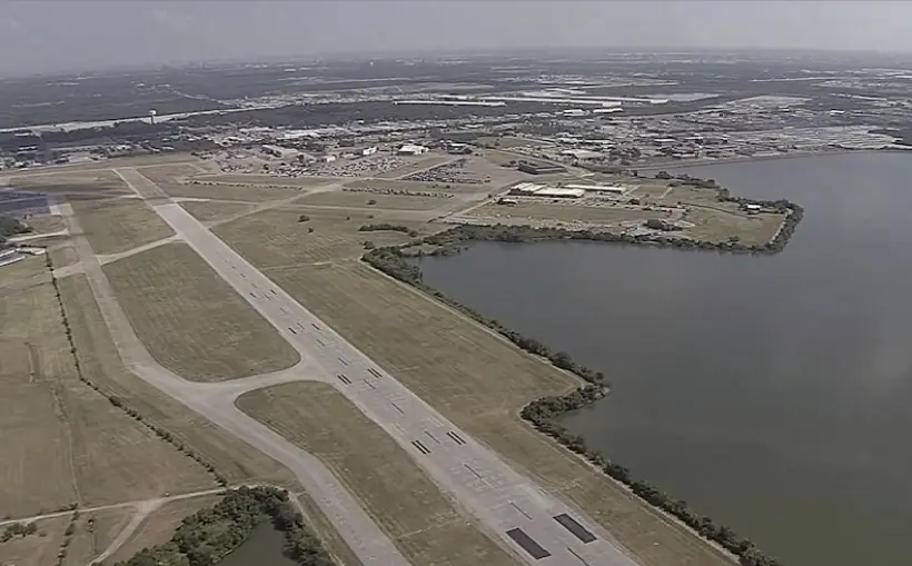 City of Dallas OK's master plan for former Navy air base.