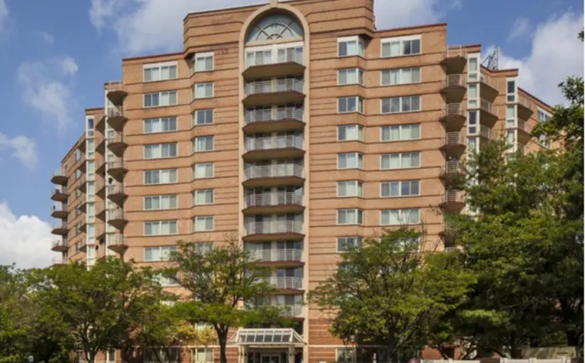 The Dolben Company has closed $28.4-million permanent financing for Lake Arbor Towers, a lakeside community located along the Capital Beltway in Mitchellville, MD.