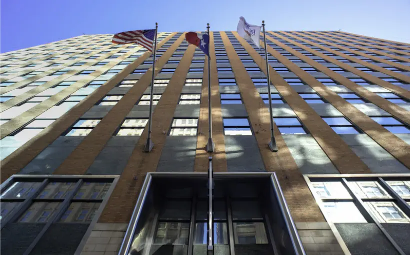 Joint Venture buys Ft. Worth's Oncor office, converts to apartments
