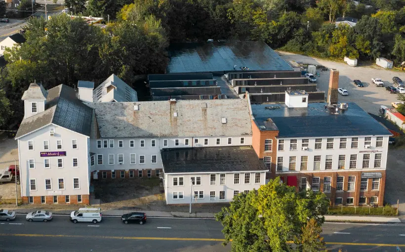 Lupoli Companies, LLC has purchased the Conant Houghton Co. Building – Old Mill in Littleton, MA, for $5.3 million.