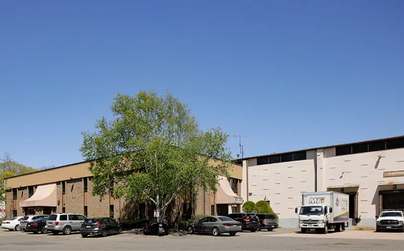 Snowball Developments, LLC has purchased 555 Nutmeg Road N, a 120,000-square-foot warehouse with excess land in South Windsor, CT.