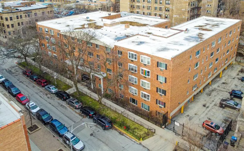 Kiser Group arranged the $18.3-million condo deconversion sale in Chicago's Lakeview neighborhood