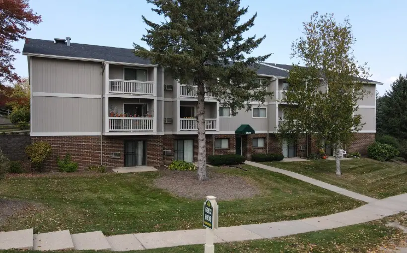 Midloch Investment Partners led the $71-million acquisition of an apartment property in Madison, WI and two in Sheboygan, WI