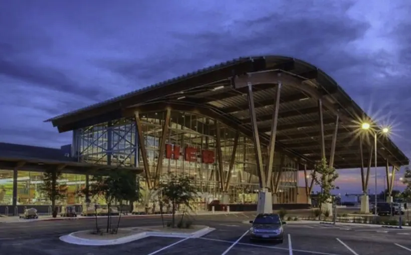 H-E-B adds most space, gets best customer rating in two surveys.
