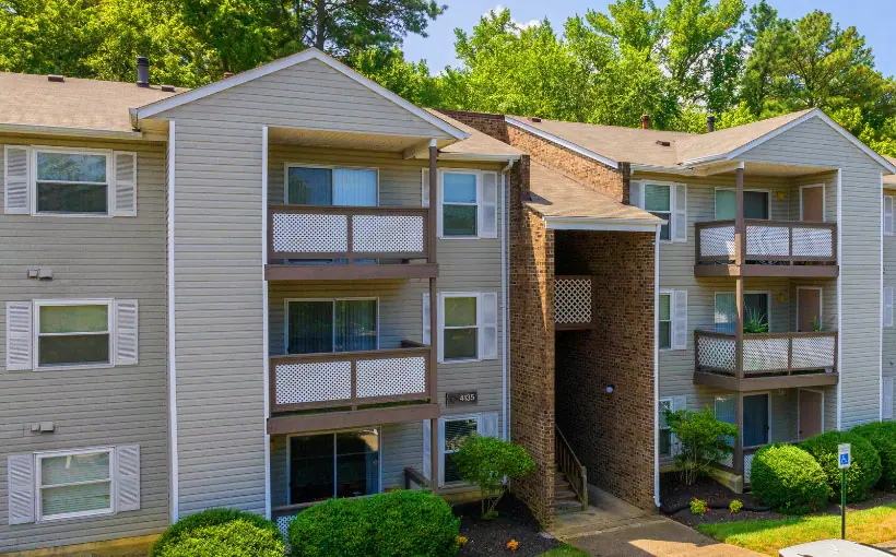 Highlands Vista Group has purchased Laurel Pines in Richmond, VA from Four Mile Capital.