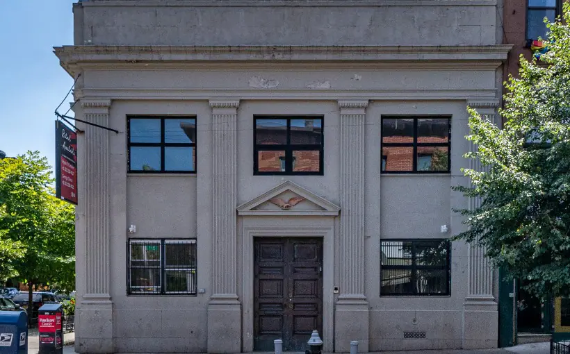 Cushman & Wakefield arranged the $6.4-million sale of 207 Fifth Ave., a development site in the Park Slope neighborhood of Brooklyn