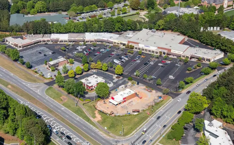Marcus & Millichap Capital Corporation has arranged a $10.8-million acquisition loan for the purchase of Peachtree Parkway Shopping Plaza in Norcross, GA.
