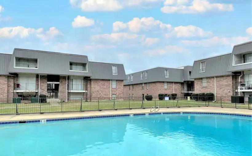 Multifamily real estate investment firm Clear Investment Group has acquired a 549-unit portfolio of properties in Shreveport, LA for $28 million.