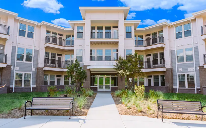 Continental Realty Corporation has acquired the Sycamore at Tyvola apartment community in Charlotte, NC for $96.3 million.