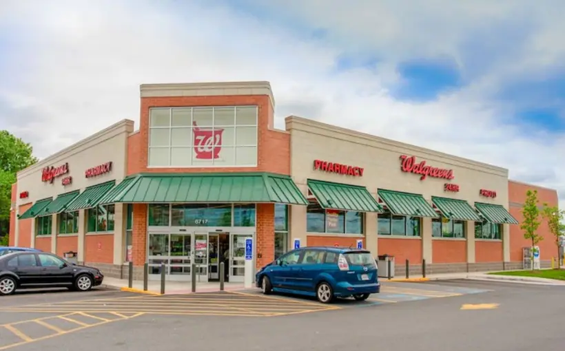 Marcus & Millichap has completed the $11.7-million sale of a single-tenant net-leased Walgreens property in Alexandria, VA.