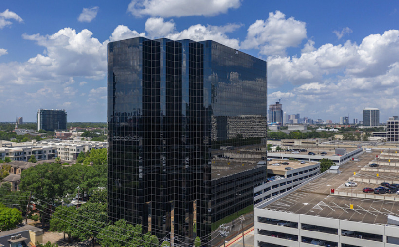 Stream Realty Partners gets leasing deals with two Unilev office buildings