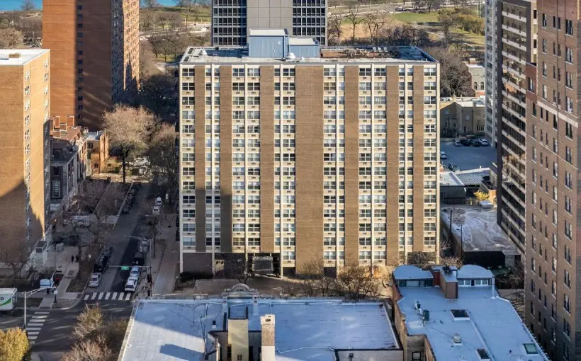 CHI 3033 North Sheridan Chicago