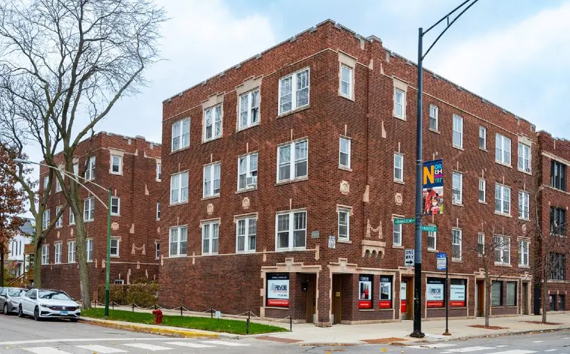 CHI 4401-11 N Hamilton Chicago