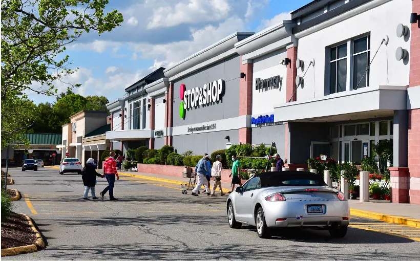 Institutional Property Advisors has facilitated the sale of Groton Square, a 196,802-square-foot shopping center anchored by Stop & Shop in Groton, CT.