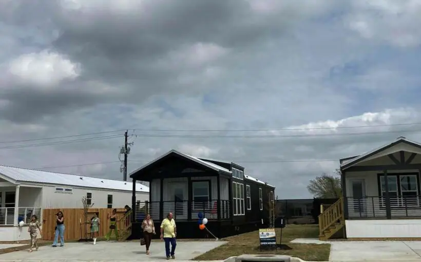 Live Lone Star building $34M Manu Home Community