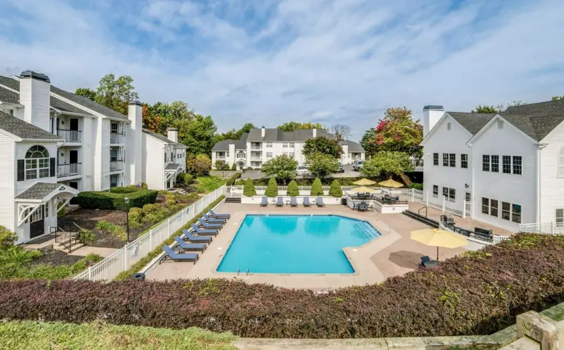 Hamilton Zanze has sold Middletown Brooke and Middletown Ridge apartment communities in Hartford, CT.