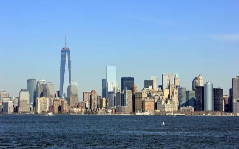 NY Lower Manhattan skyline from Hudson River