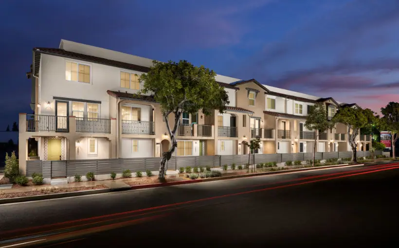 City Ventures Unveils Rosewood Village in Commerce
