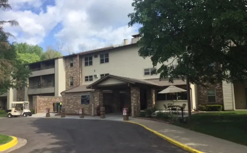 CHI Bent Tree Apartments Battle Creek MI