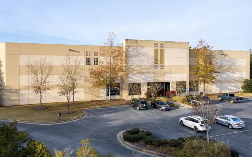 Lincoln Property Company Southeast has signed a new lease at 2107 Eastview Parkway, a 201,403 square-foot industrial building in Conyers, GA.