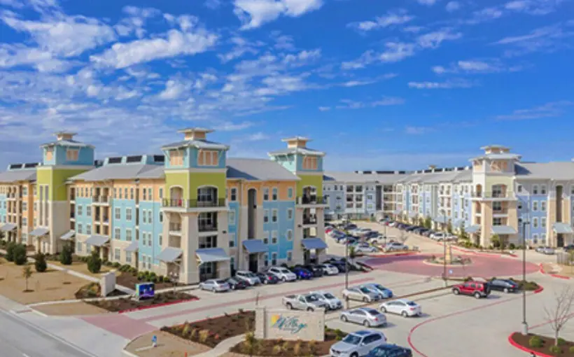 Little Elm gets refinanced by Dwight Capital