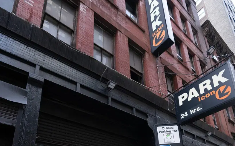 NY Icon Parking garage Manhattan