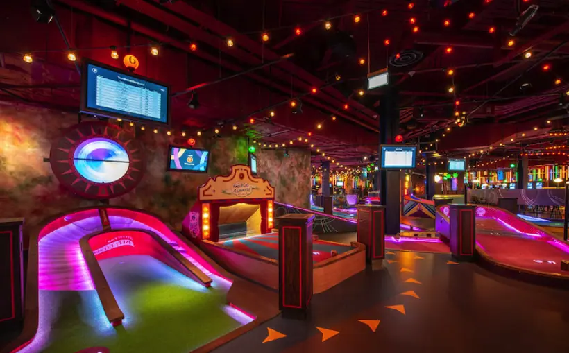 Puttshack coming Houston Center