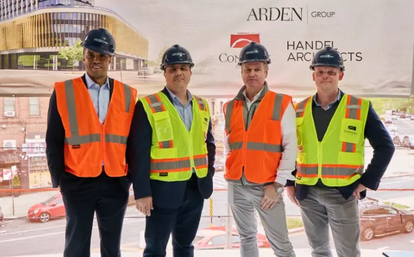 4650_Broadway_Topping Out 1 (1)